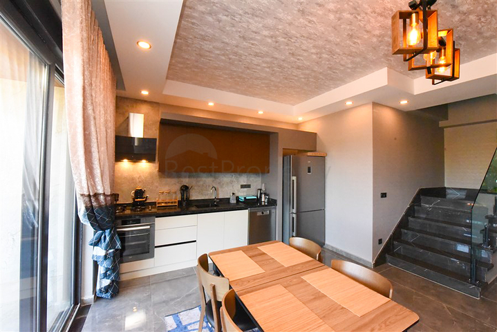 Duplex for a large family in the Oba area