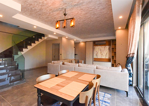 Duplex for a large family in the Oba area