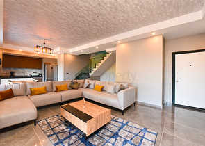 Duplex for a large family in the Oba area