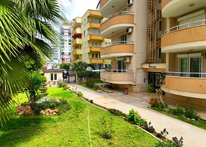 Spacious 3+1 penthouse in Mahmutlar district