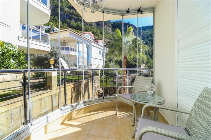 3+1 penthouse with stunning sea views in the picturesque Bektash area