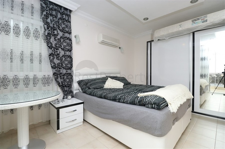 3+1 penthouse with stunning sea views in the picturesque Bektash area