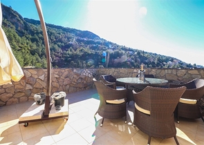 3+1 penthouse with stunning sea views in the picturesque Bektash area