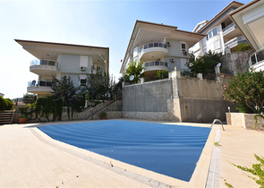3+1 penthouse with stunning sea views in the picturesque Bektash area