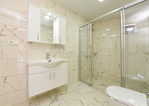 Spacious penthouse with sea view in the center of Alanya