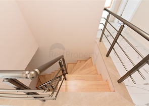 Spacious penthouse with sea view in the center of Alanya