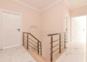 Spacious penthouse with sea view in the center of Alanya