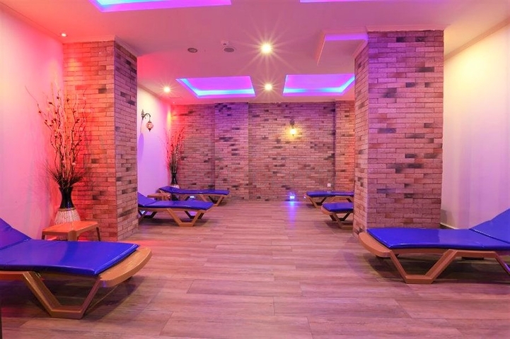 3+1 penthouse with sea view in Cikcilli area