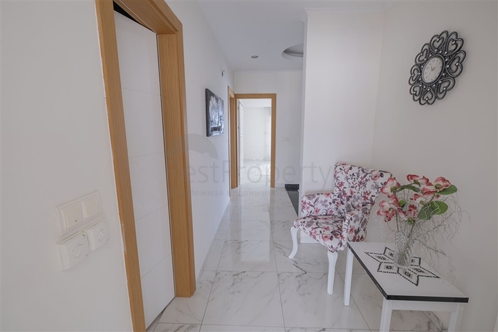 3+1 penthouse with sea view in Cikcilli area