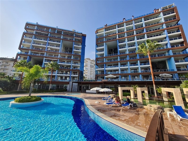 3+1 penthouse with sea view in Cikcilli area