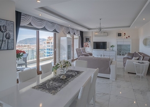 3+1 penthouse with sea view in Cikcilli area