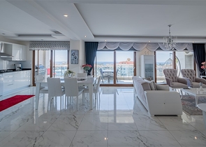 3+1 penthouse with sea view in Cikcilli area