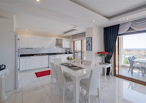 3+1 penthouse with sea view in Cikcilli area