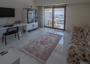 3+1 penthouse with sea view in Cikcilli area