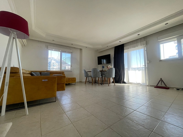 4+1 penthouse in a complex with minimal infrastructure in the Mahmutlar area