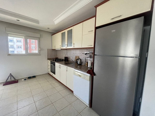 4+1 penthouse in a complex with minimal infrastructure in the Mahmutlar area