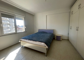 4+1 penthouse in a complex with minimal infrastructure in the Mahmutlar area