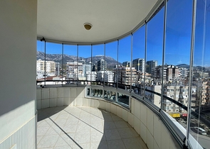 4+1 penthouse in a complex with minimal infrastructure in the Mahmutlar area