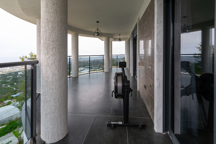 4+1 villa in Mahmutlar area 