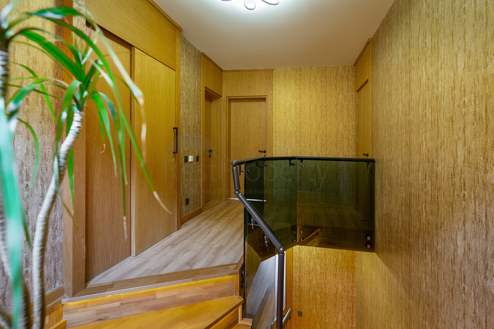 4+1 villa in Mahmutlar area 