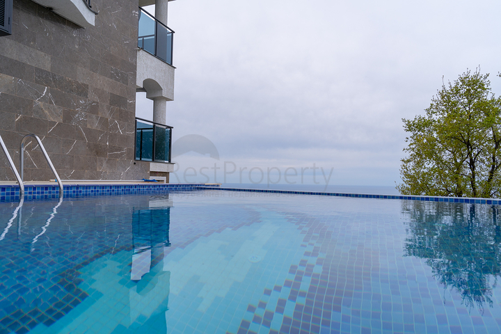 4+1 villa in Mahmutlar area 