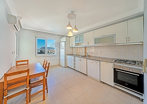 2+1 apartment in Tosmur district