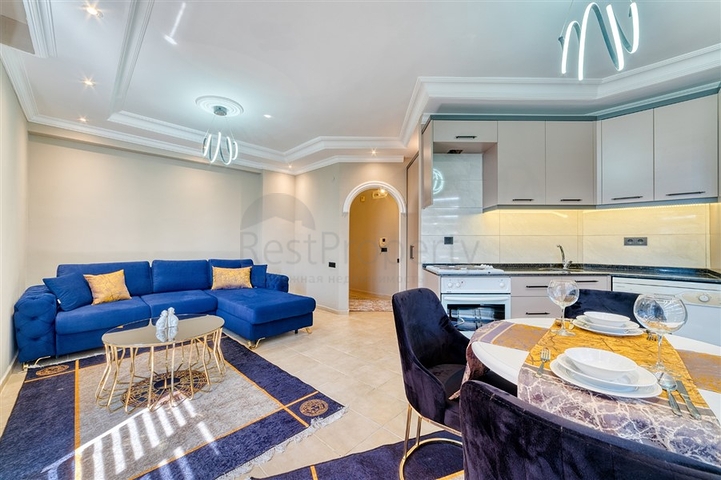 Apartment 500 m from the sea from the owner with a 1+1 layout in the Tosmur area  