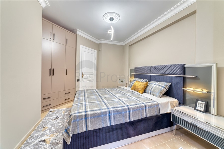 Apartment 500 m from the sea from the owner with a 1+1 layout in the Tosmur area  