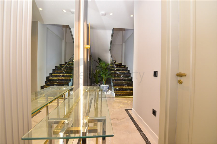 4+1 villa with panoramic sea view 