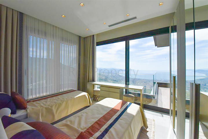 4+1 villa with panoramic sea view 