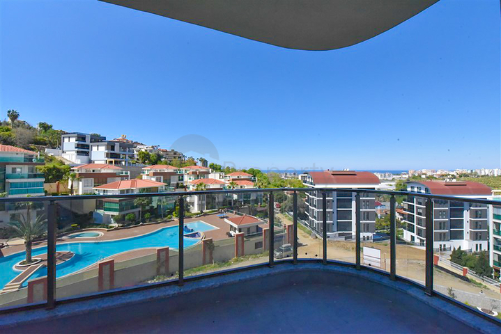 Large 3+1 apartment for a large family