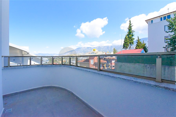 Large 3+1 apartment for a large family