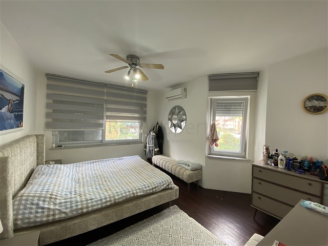 Spacious 3+1 villa 250m from the sea in Konakli district