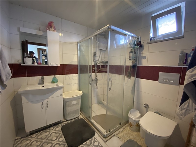 Spacious 3+1 villa 250m from the sea in Konakli district