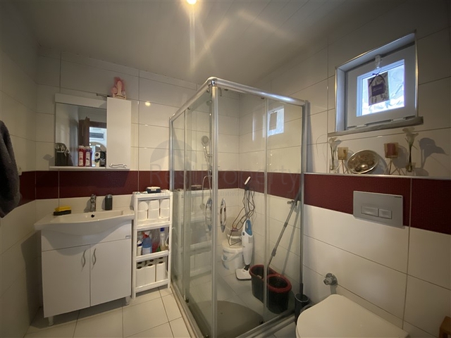 Spacious 3+1 villa 250m from the sea in Konakli district