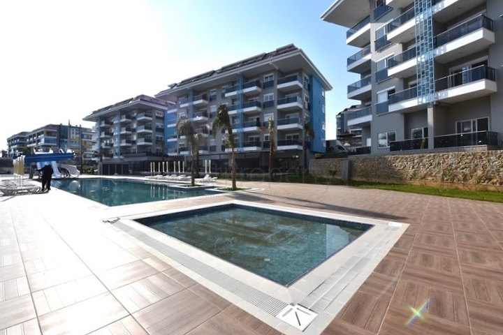 2+1 penthouse in Kestel area, only 350 m from the sea 