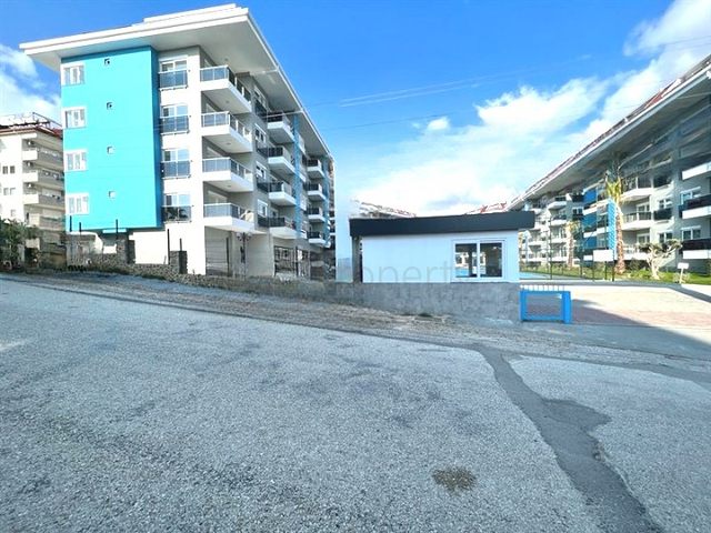 2+1 penthouse in Kestel area, only 350 m from the sea 