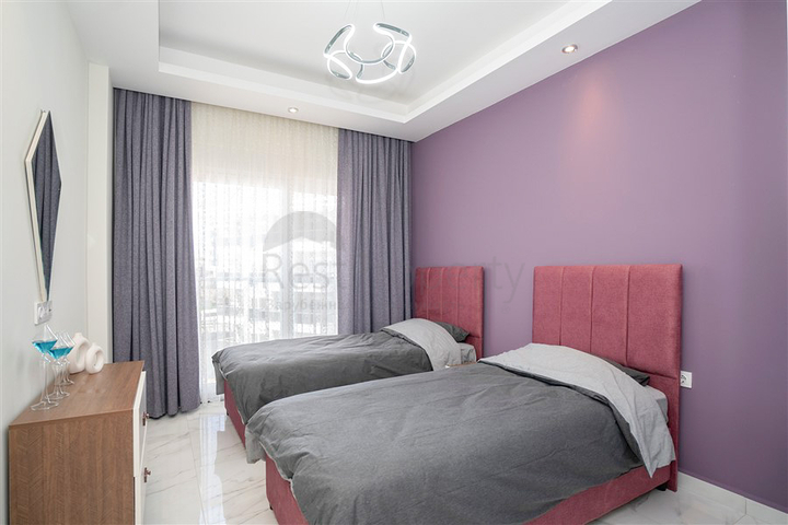 2+1 penthouse in Kestel area, only 350 m from the sea 