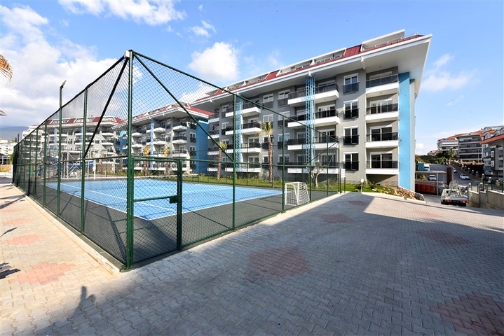 2+1 penthouse in Kestel area, only 350 m from the sea 