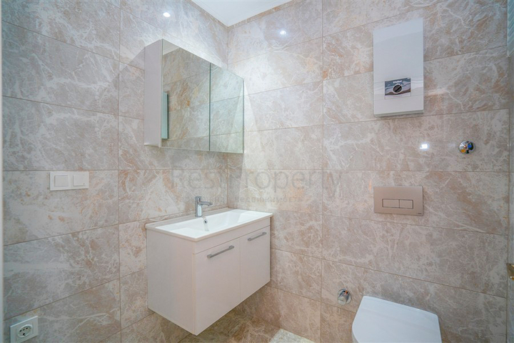 2+1 penthouse in Kestel area, only 350 m from the sea 