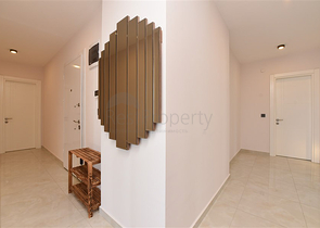 2+1 apartment with storage room in Mahmutlar district