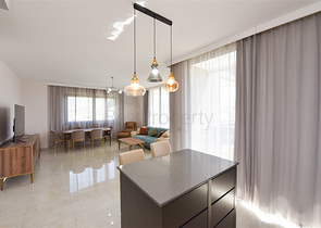 2+1 apartment with storage room in Mahmutlar district