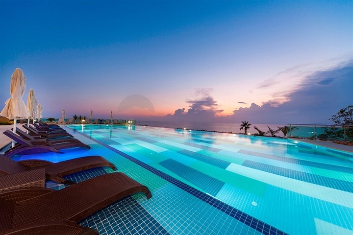 Furnished 1+1 apartment with beautiful sea view in Kargicak area