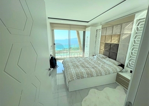 Furnished 1+1 apartment with beautiful sea view in Kargicak area