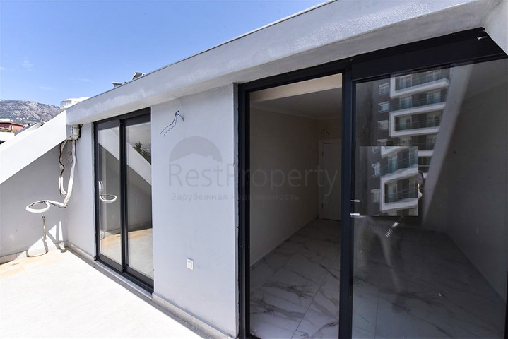 2+1 penthouse in Mahmutlar district