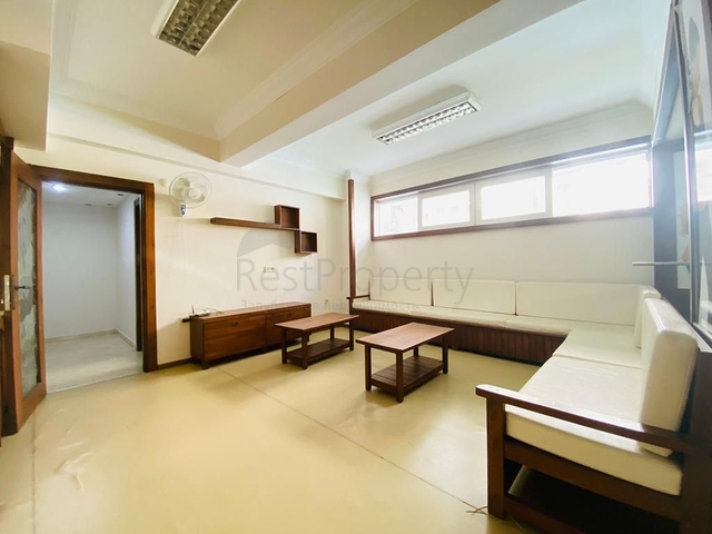 Spacious 2+1 penthouse in the center of Alanya