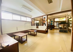 Spacious 2+1 penthouse in the center of Alanya