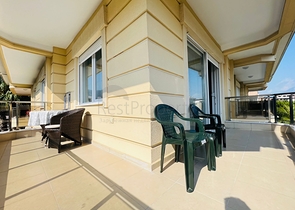 Spacious 2+1 penthouse in the center of Alanya