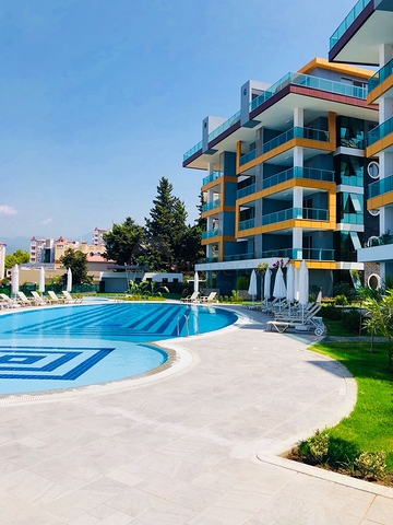Luxury penthouse with sea and fortress views from the owner 