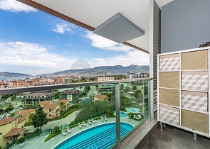 Luxury penthouse with sea and fortress views from the owner 